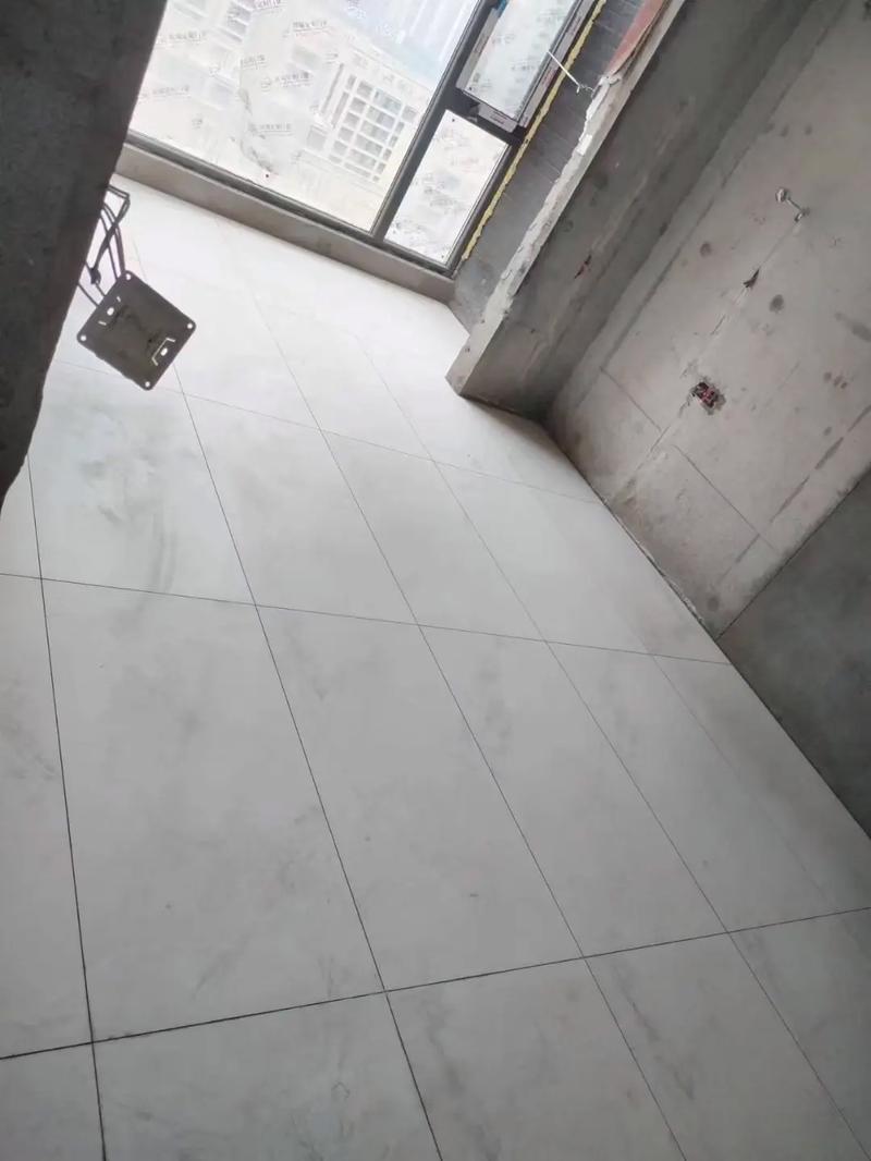 匠心铺就非凡空间——全屋通铺瓷砖地板砖